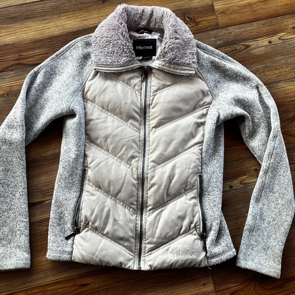 MARMOT WOMENS "THEA" DOWN JACKET 700-fill Women's Size Medium